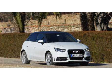 Cruise control set met bediening voor Audi A1